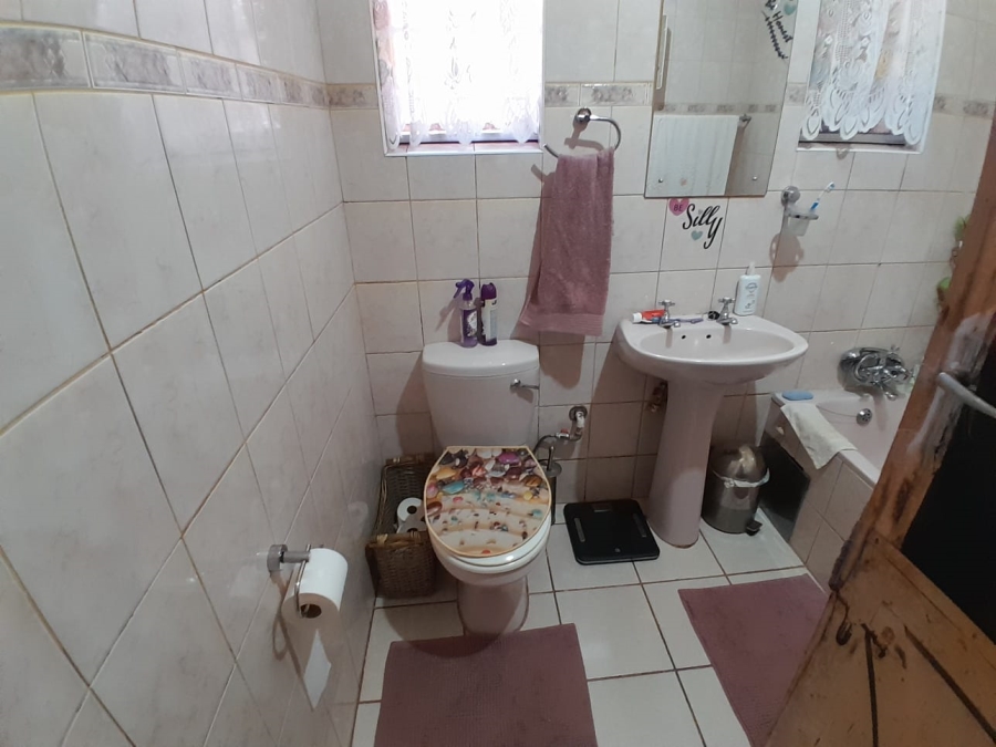 4 Bedroom Property for Sale in Kathu Northern Cape